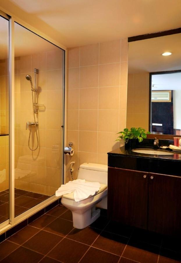 S.M. Grande Residence Банкок Екстериор снимка